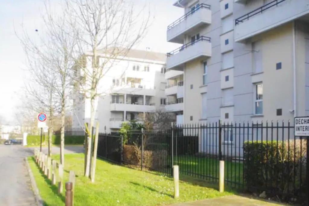 Tres Bel Appartement Entre Paris Et Disneyland Lognes Ngoại thất bức ảnh